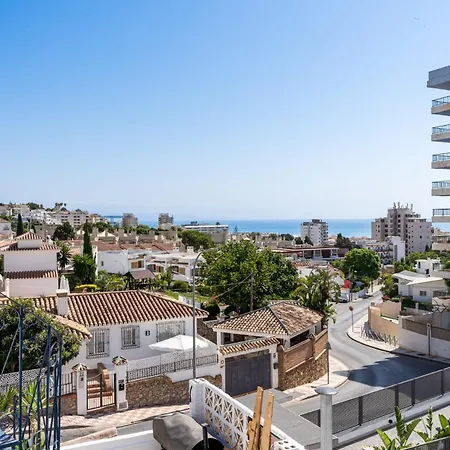 Vivi Homes - Montesol - Terrace - Jacuzzi - Sea View 아파트